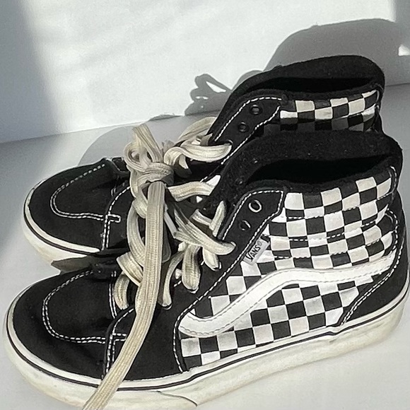 GIRLS' VANS FILMORE HI PLATFORM SNEAKERS, black/white checkered, size US 3.0 - Picture 3 of 6